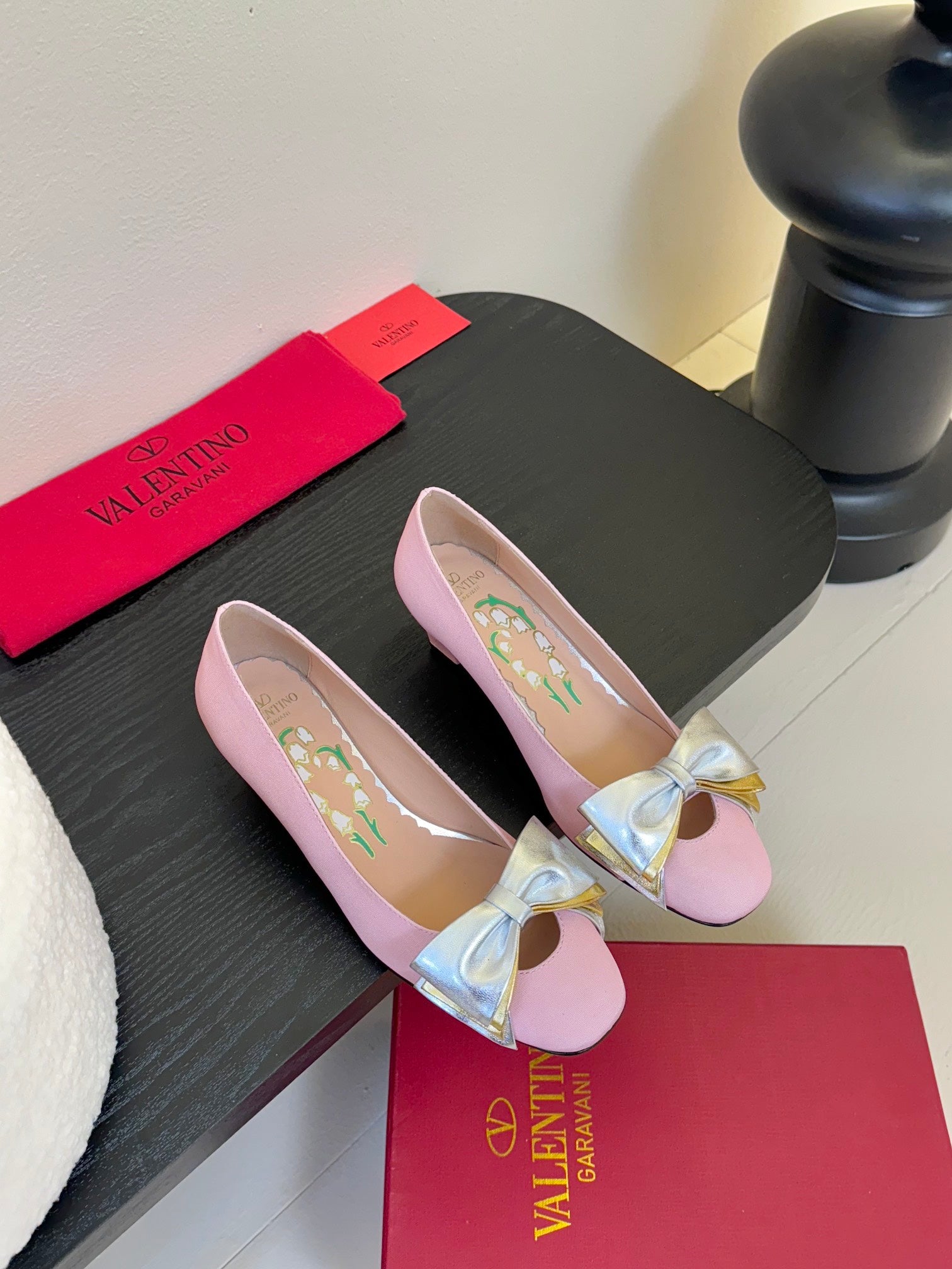 LuxluxHouse Best Quality Valentino Women Shoes