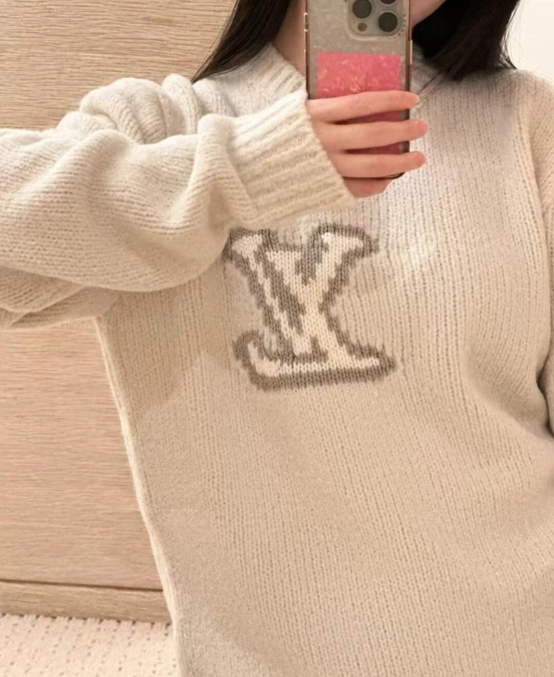 LuxluxHouse Best Quality Clothes Hoodie & Sweater Louis Vuitton