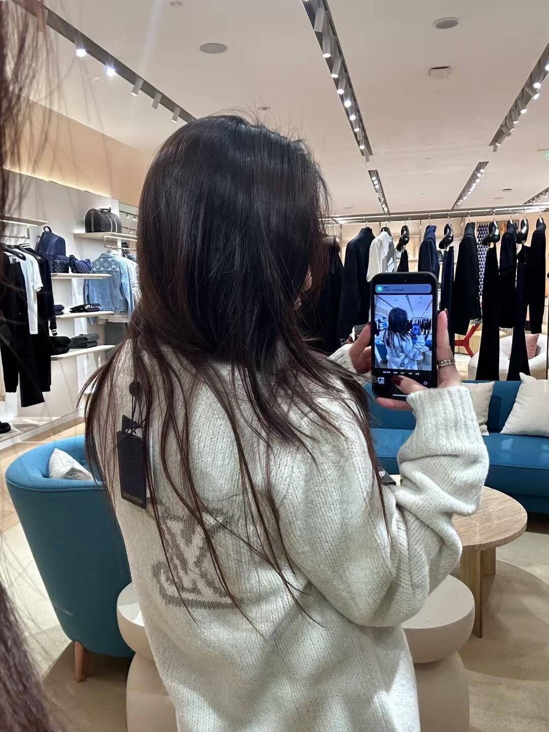 LuxluxHouse Best Quality Clothes Hoodie & Sweater Louis Vuitton