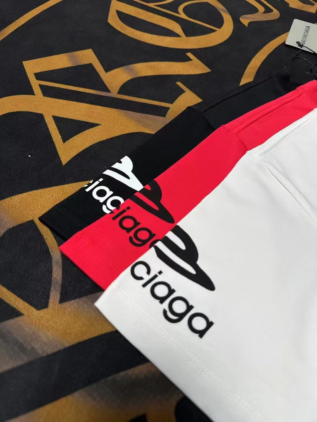 LuxluxHouse Best Quality Clothes Balenciaga T-shirt