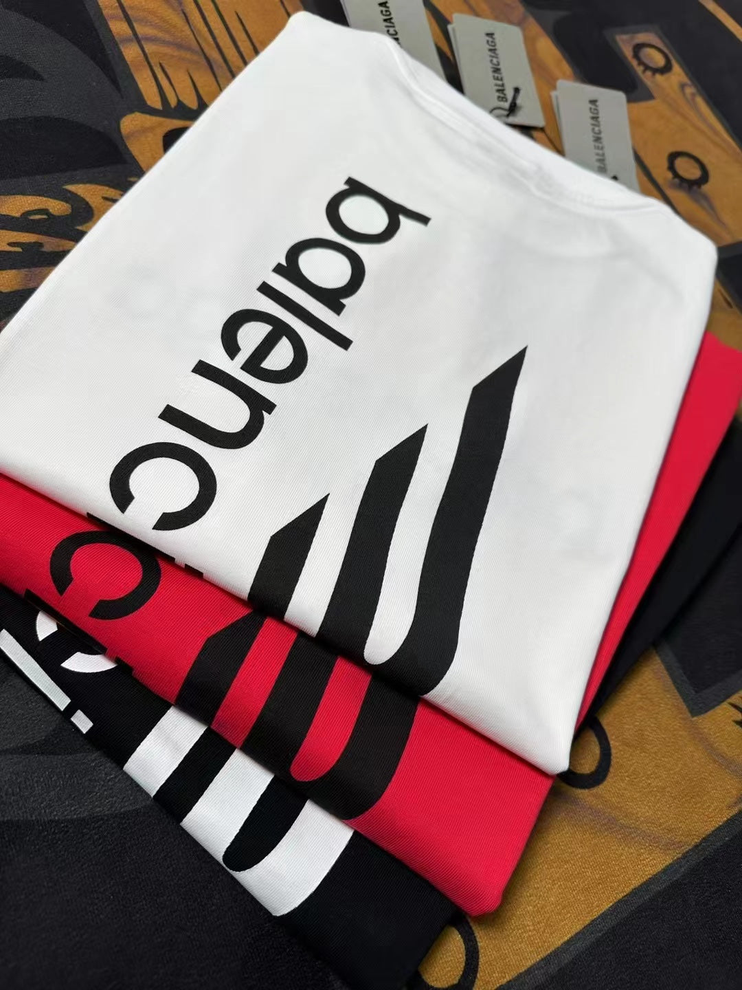 LuxluxHouse Best Quality Clothes Balenciaga T-shirt