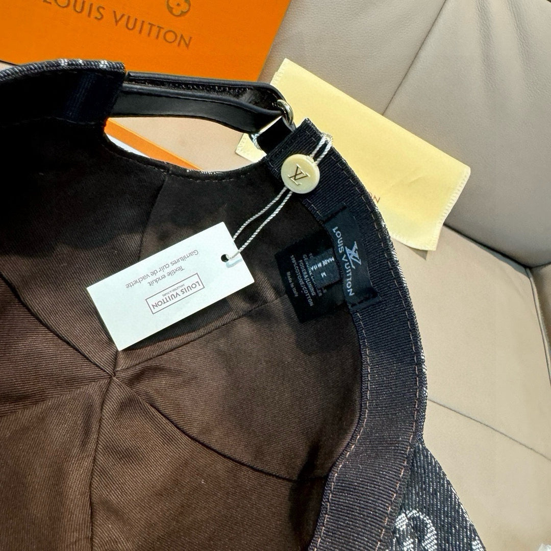 LuxluxHouse Best Quality Caps Louis Vuitton