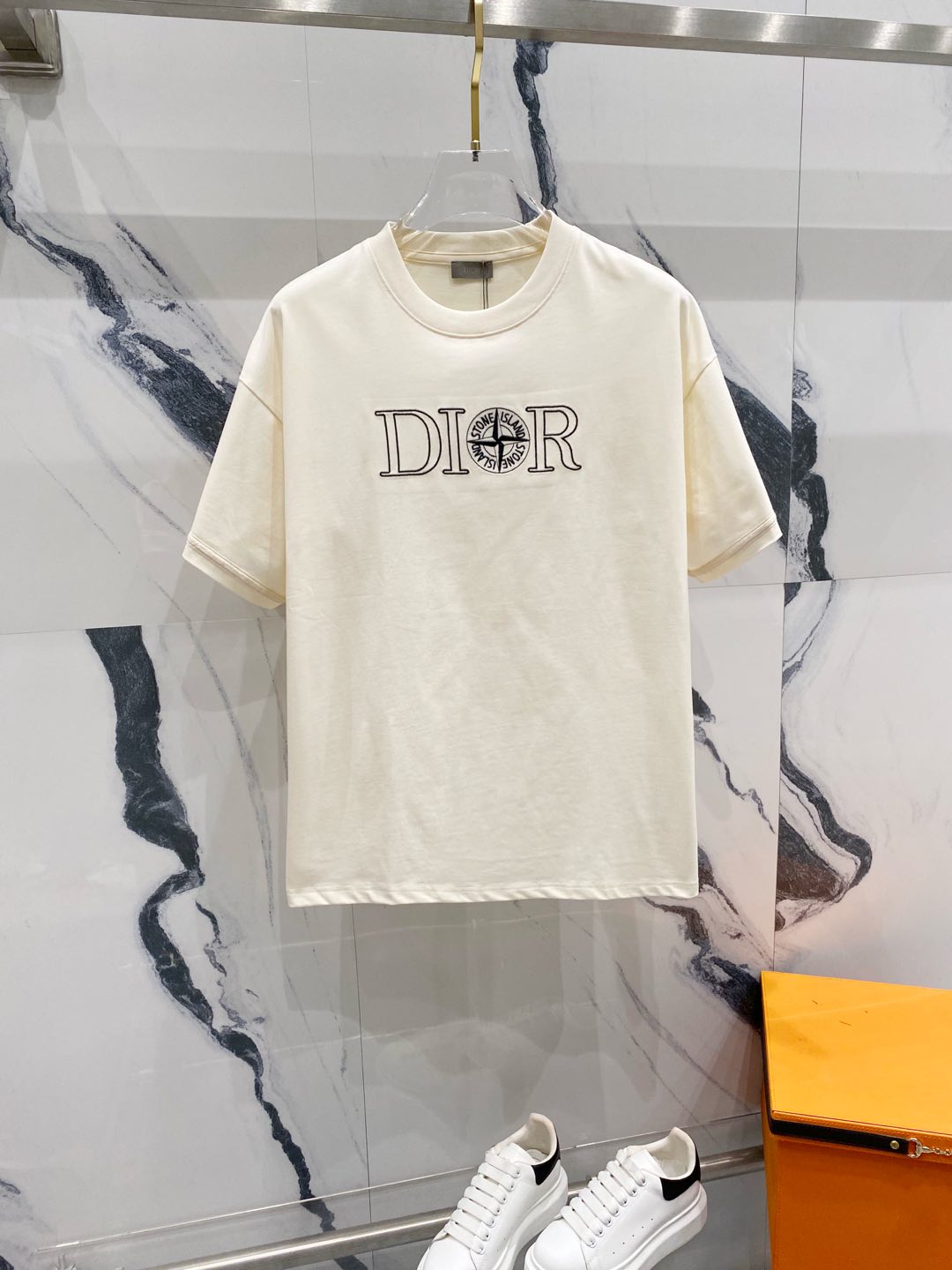 LuxluxHouse Best Quality Clothes T-shirt Dior