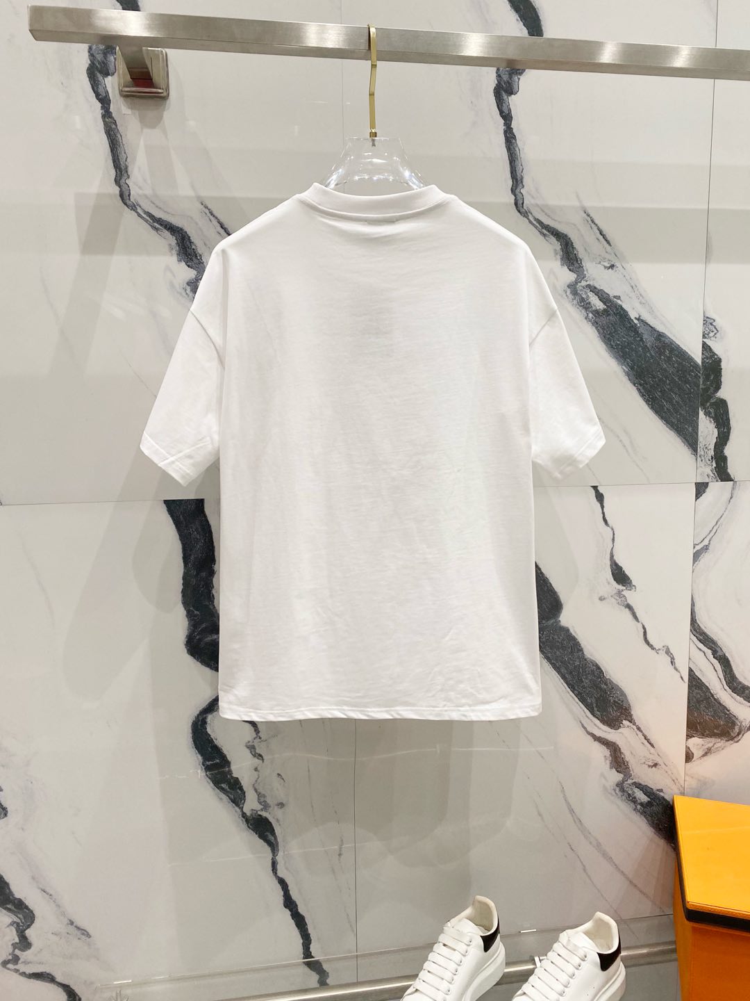 LuxluxHouse Best Quality Clothes Valentino T-shirt