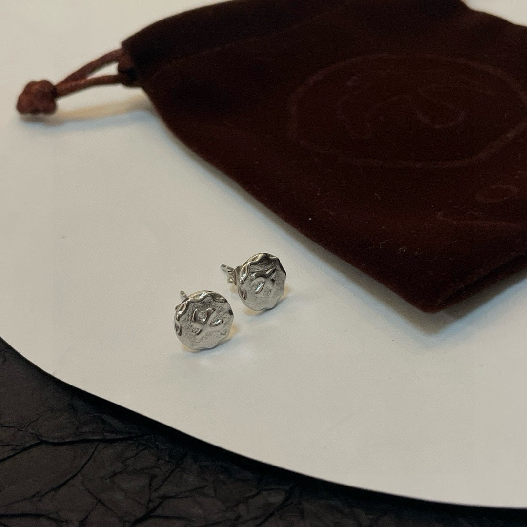 LuxluxHouse Best Quality Accessories Goros