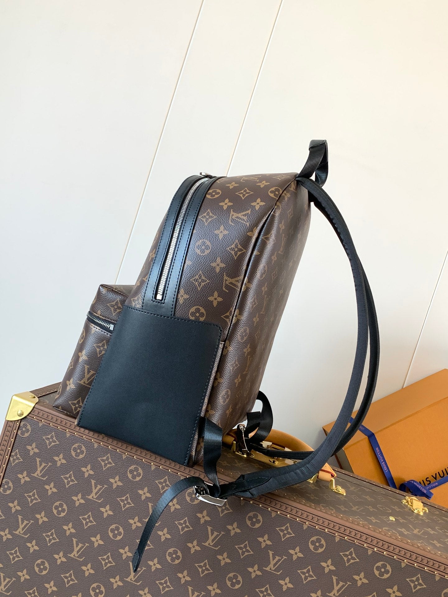 LuxluxHouse Best Quality Bags Louis Vuitton Men