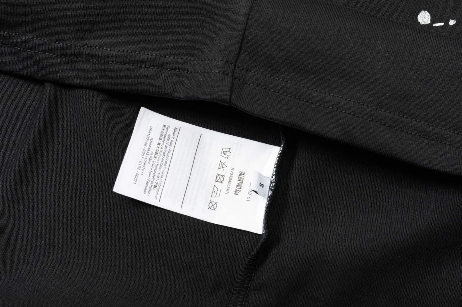 LuxluxHouse Best Quality Clothes Valentino T-shirt