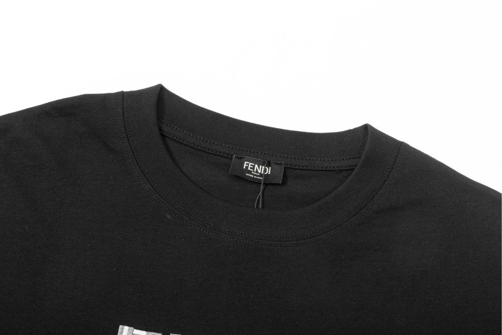 LuxluxHouse Best Quality Clothes Fendi T-shirt
