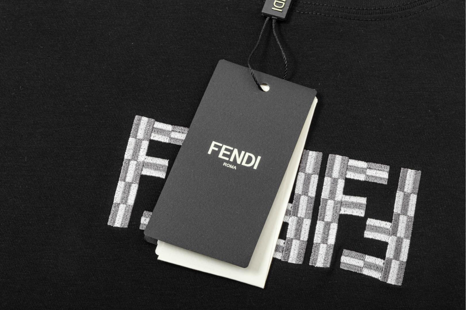 LuxluxHouse Best Quality Clothes Fendi T-shirt