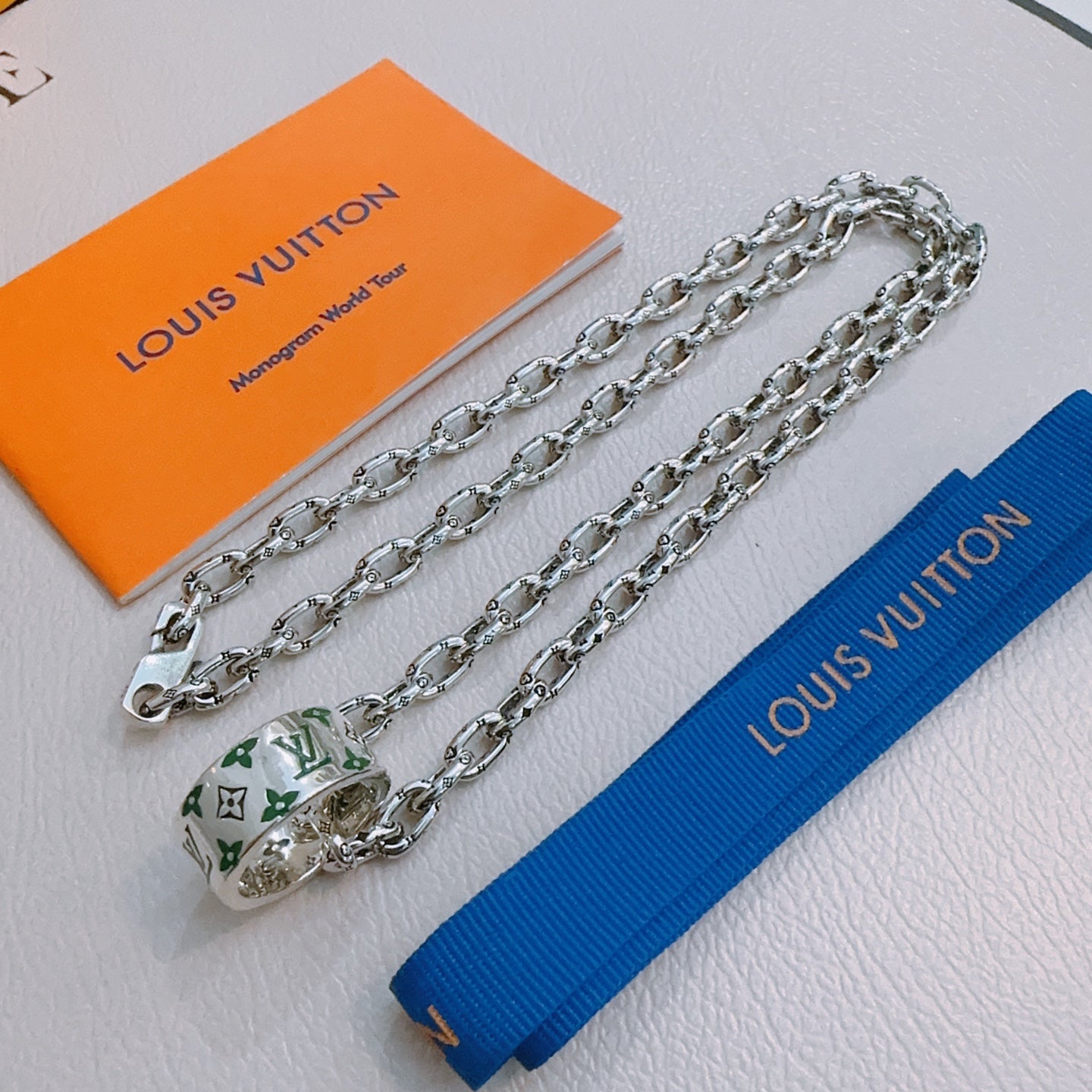 LuxluxHouse Best Quality Accessories Louis Vuitton