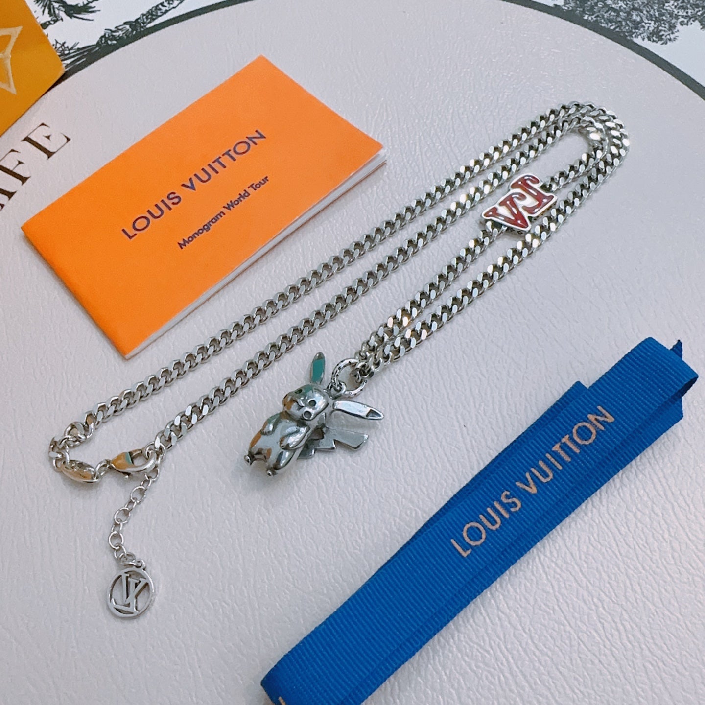 LuxluxHouse Best Quality Accessories Louis Vuitton