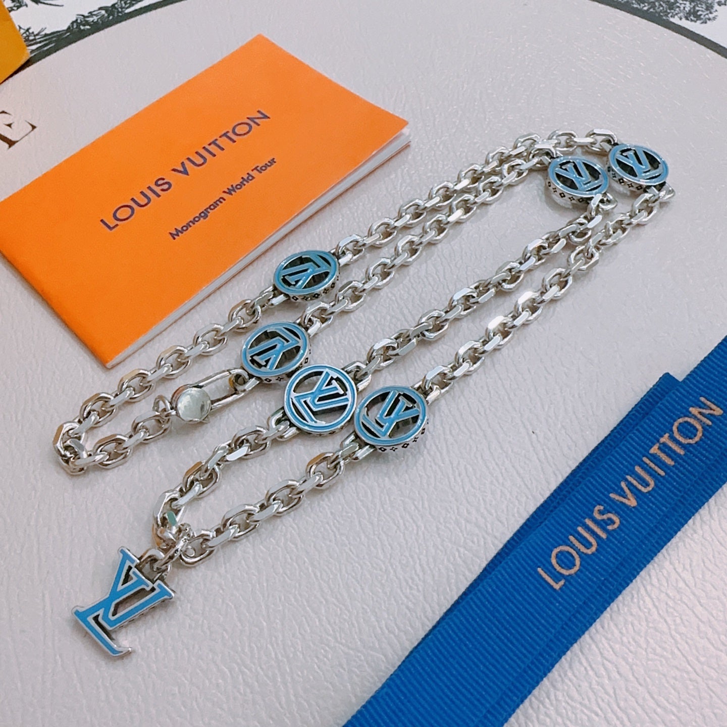 LuxluxHouse Best Quality Accessories Louis Vuitton