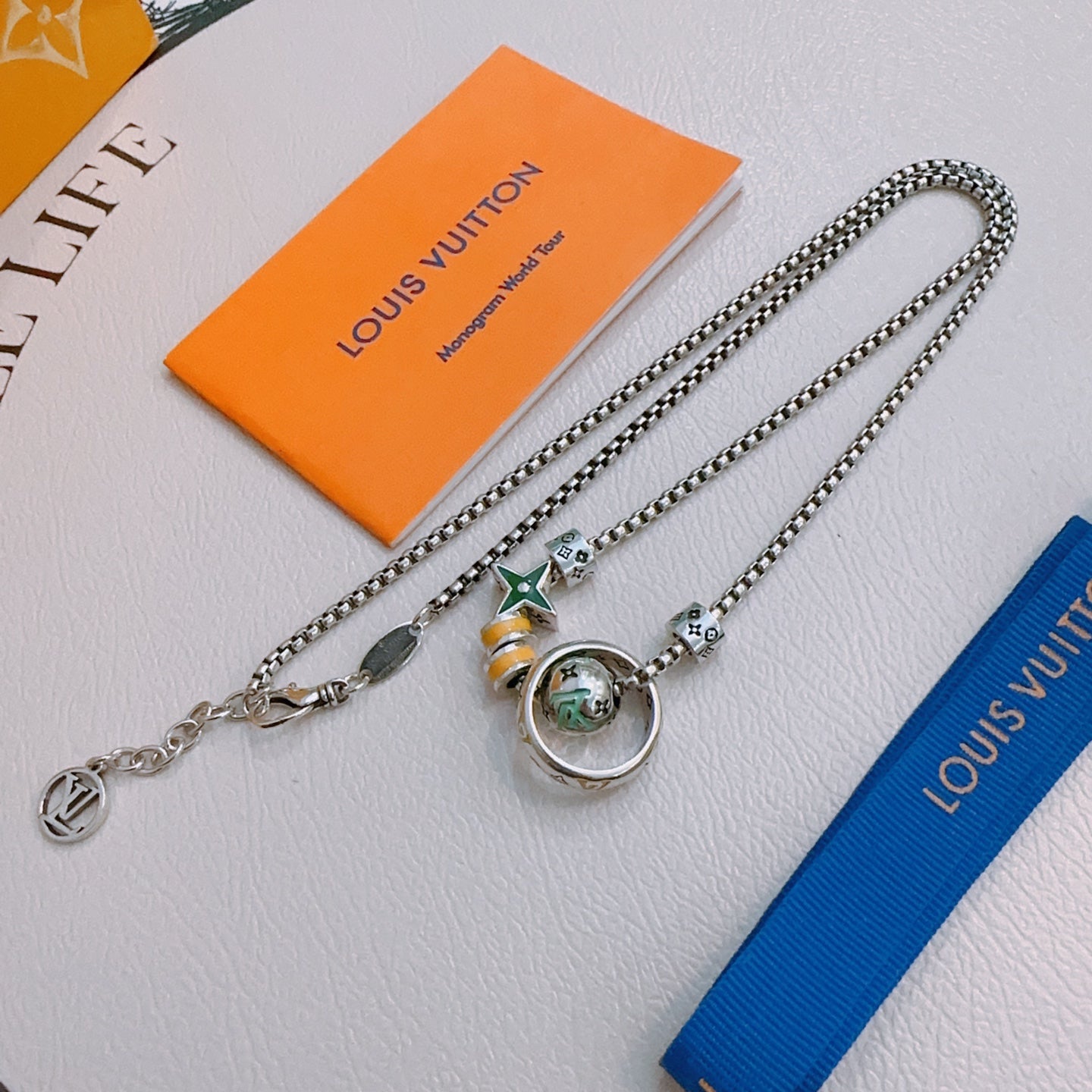 LuxluxHouse Best Quality Accessories Louis Vuitton