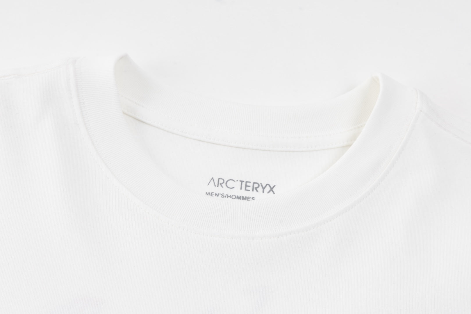 LuxluxHouse Best Quality Clothes T-shirt Arcteryx