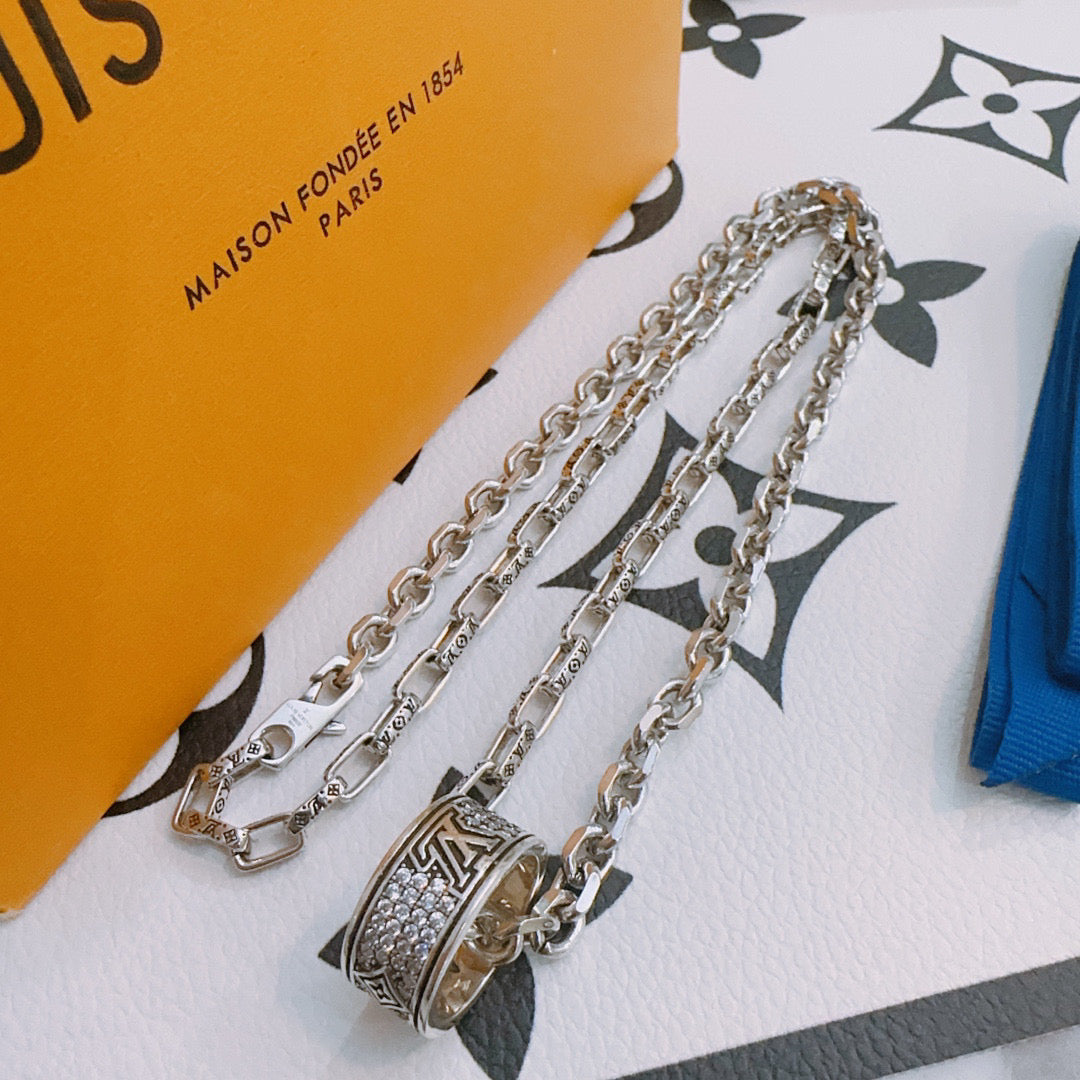 LuxluxHouse Best Quality Accessories Louis Vuitton