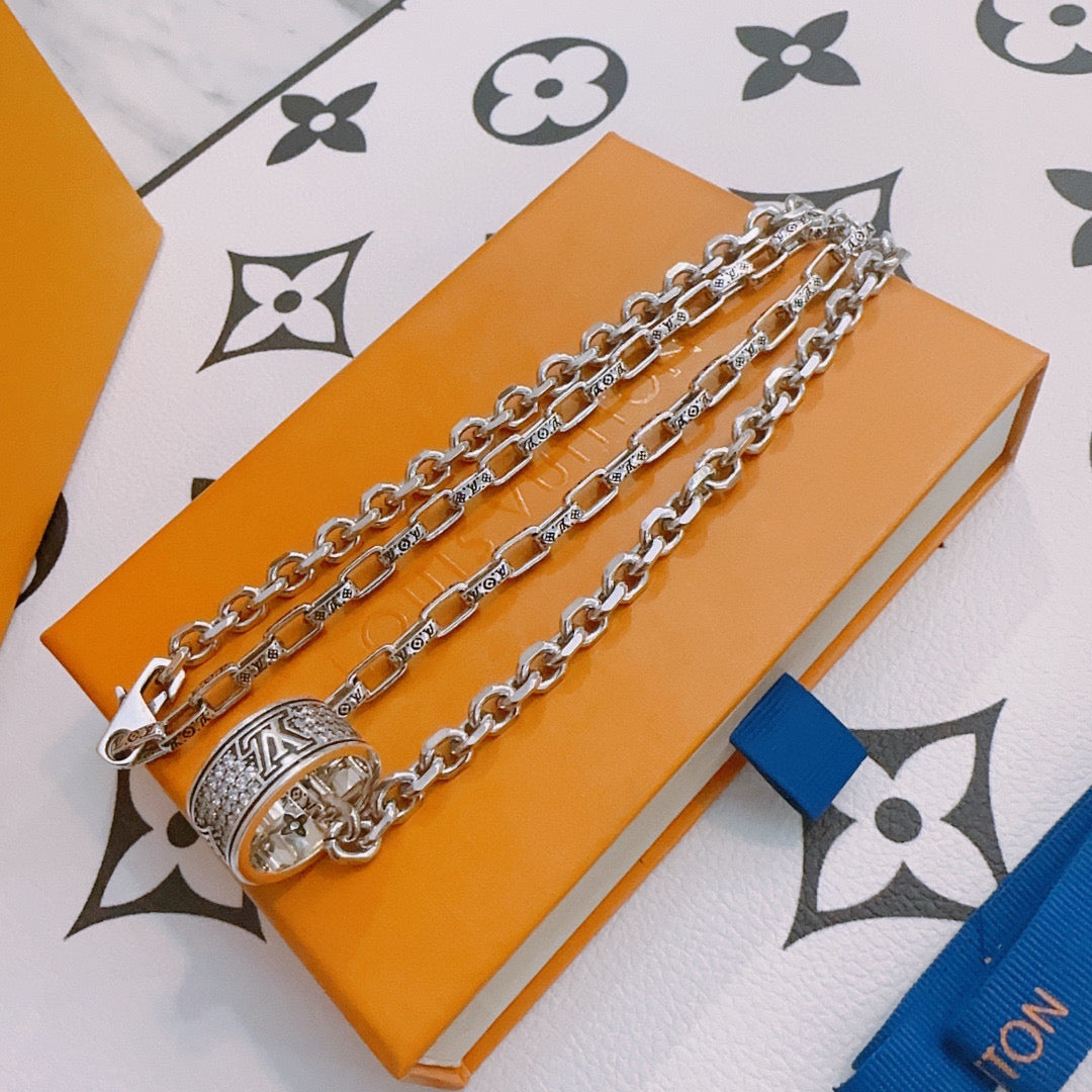 LuxluxHouse Best Quality Accessories Louis Vuitton