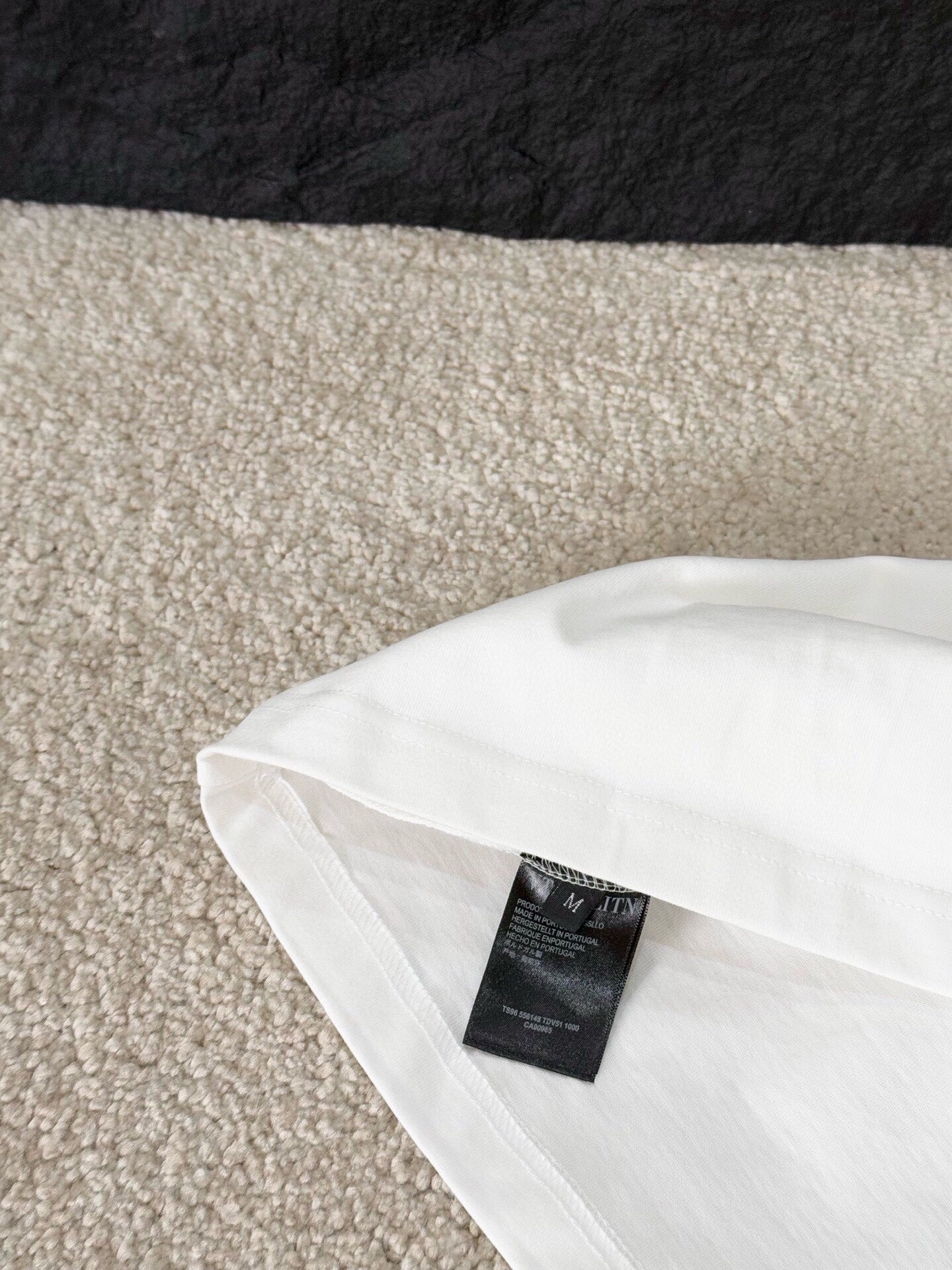 LuxluxHouse Best Quality Clothes T-shirt Valentino