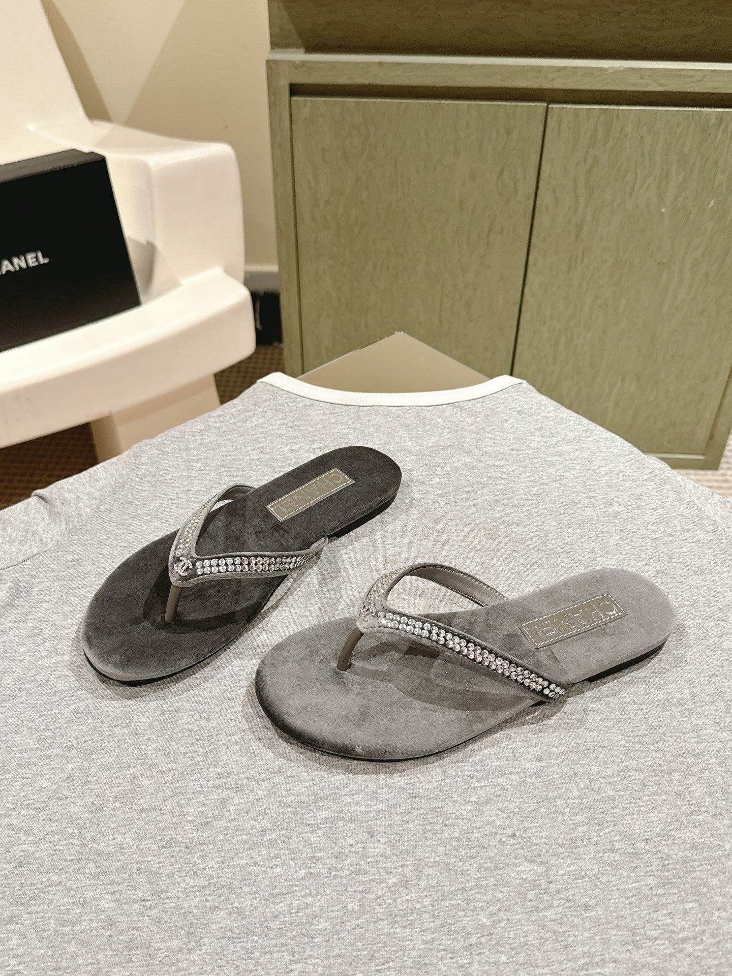 LuxluxHouse Best Quality Chanel Sandals