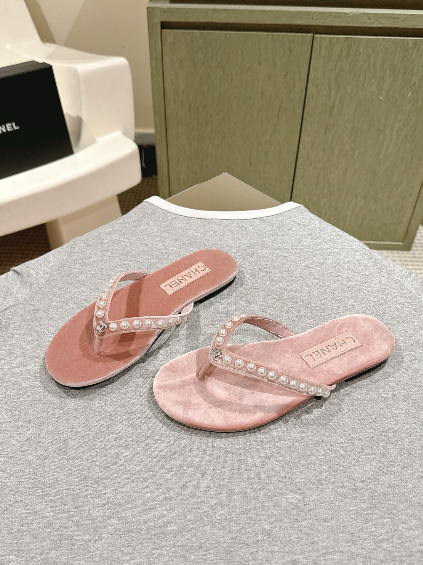 LuxluxHouse Best Quality Chanel Sandals