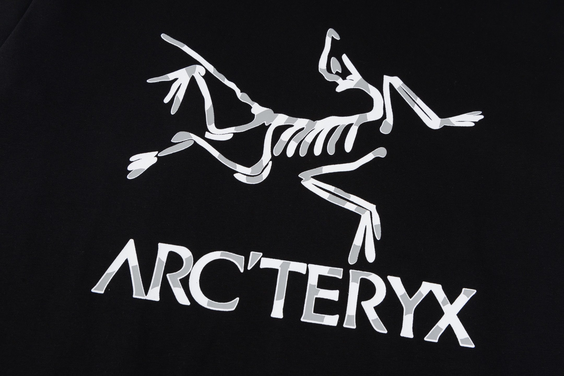 LuxluxHouse Best Quality Clothes T-shirt Arcteryx
