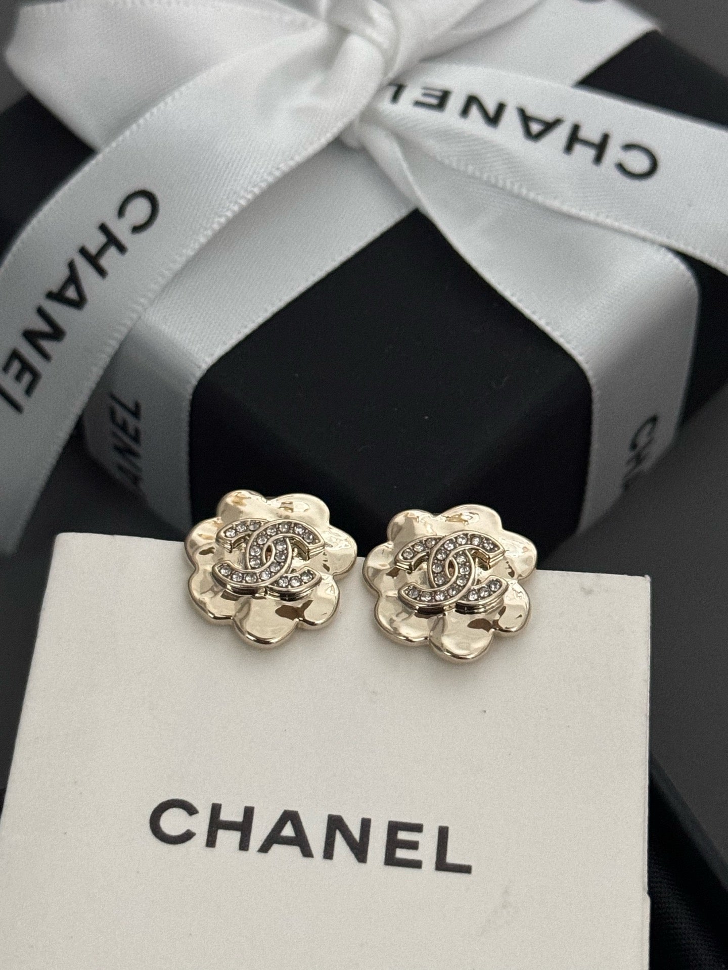 LuxluxHouse Best Quality Accessories Chanel Earrings