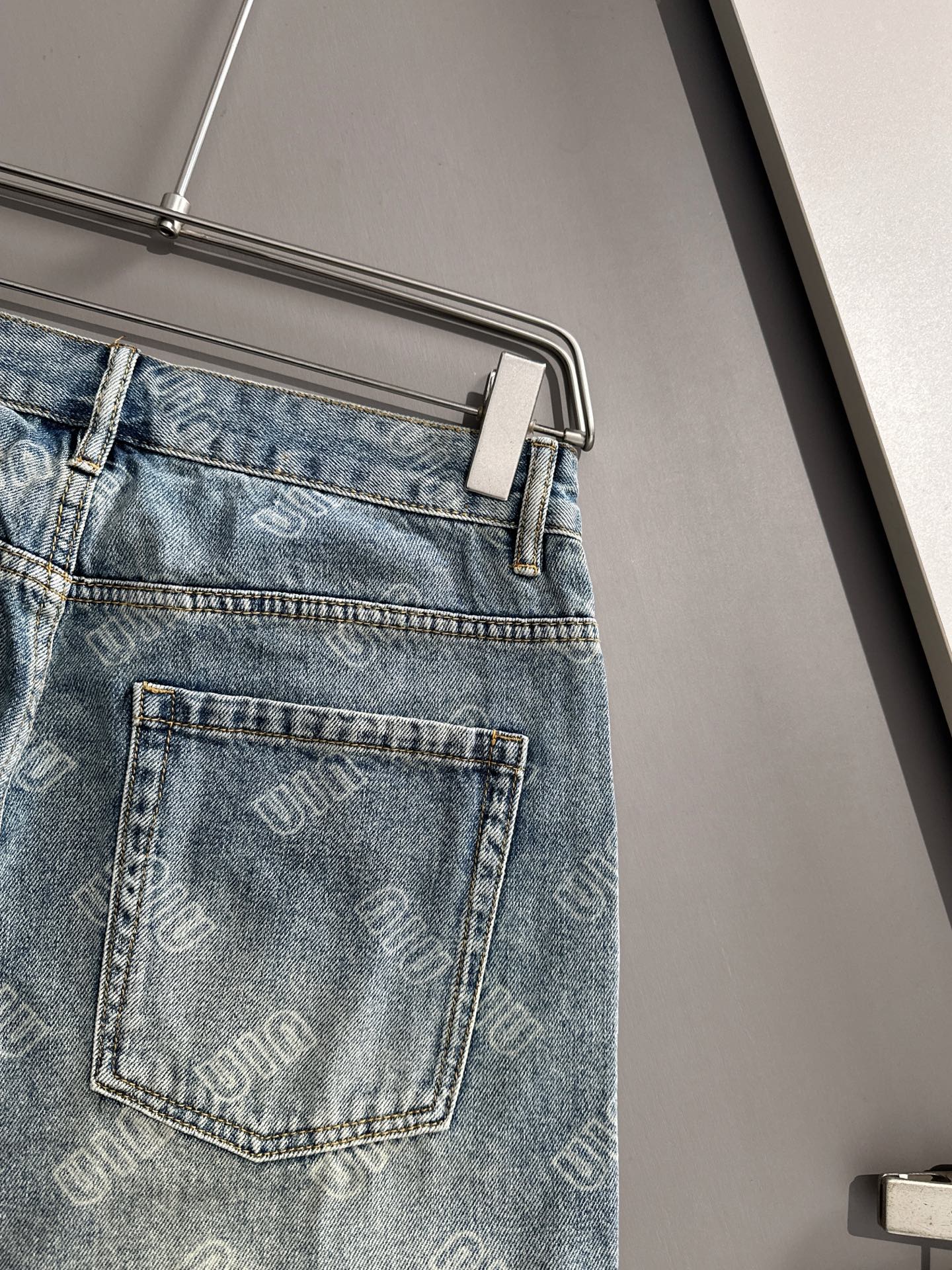 LuxluxHouse Best Quality Clothes Miu Miu Pants