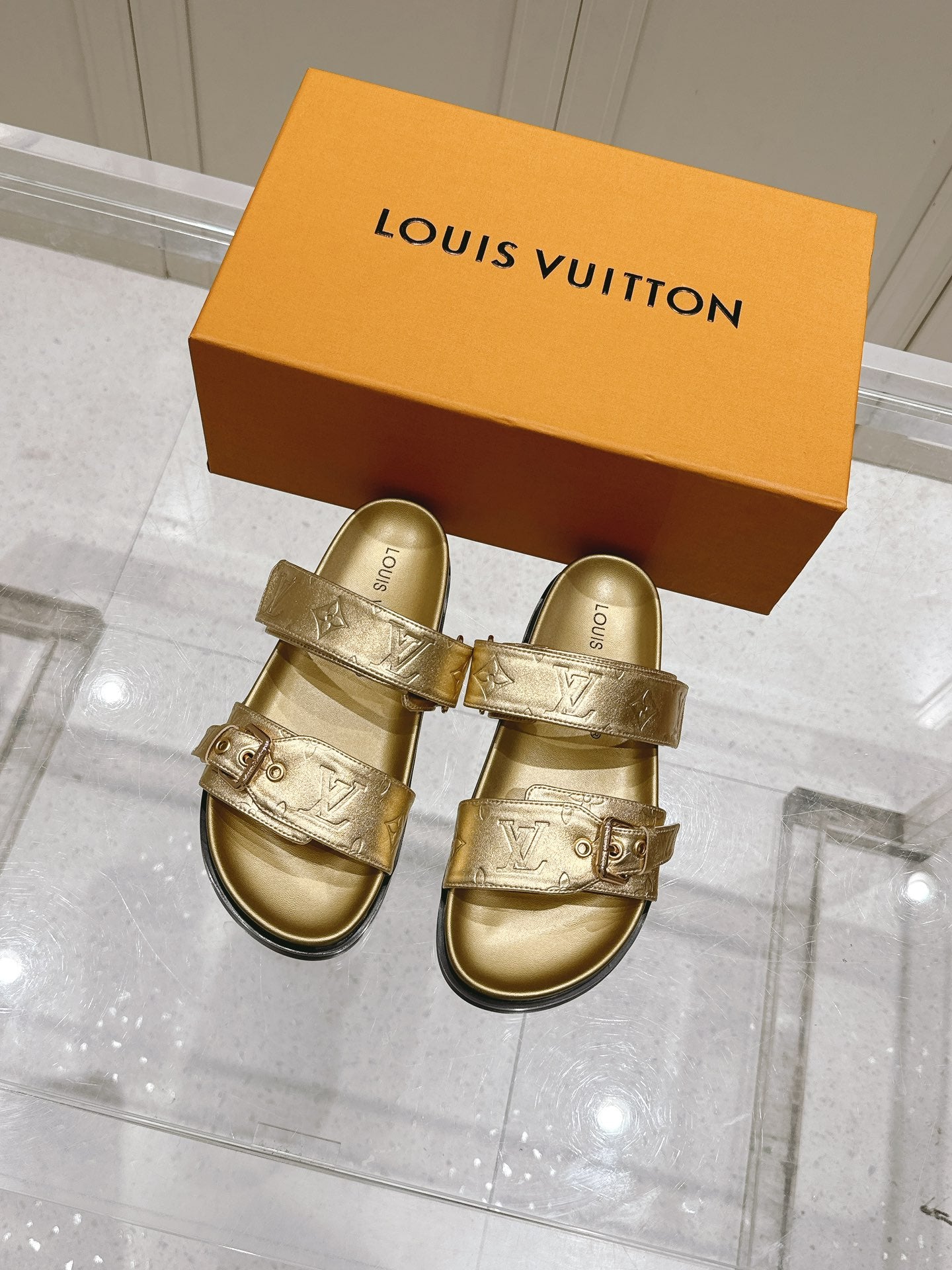 LuxluxHouse Best Quality Women Shoes Louis Vuitton