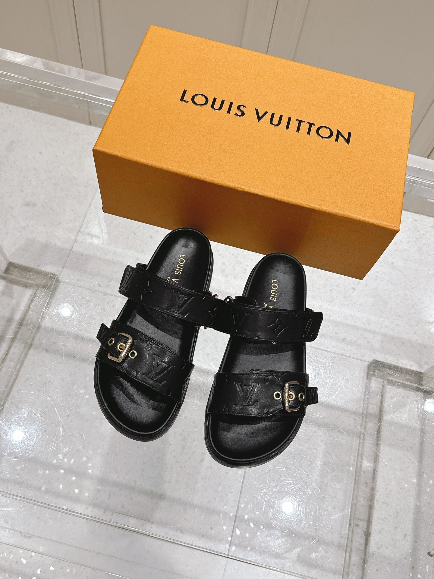 LuxluxHouse Best Quality Women Shoes Louis Vuitton