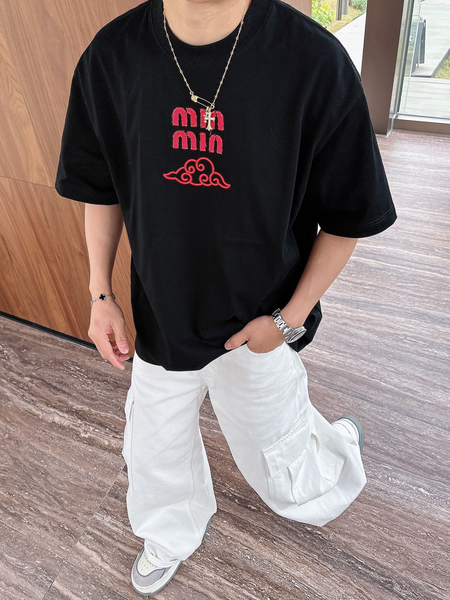 LuxluxHouse Best Quality Clothes Miu Miu T-shirt