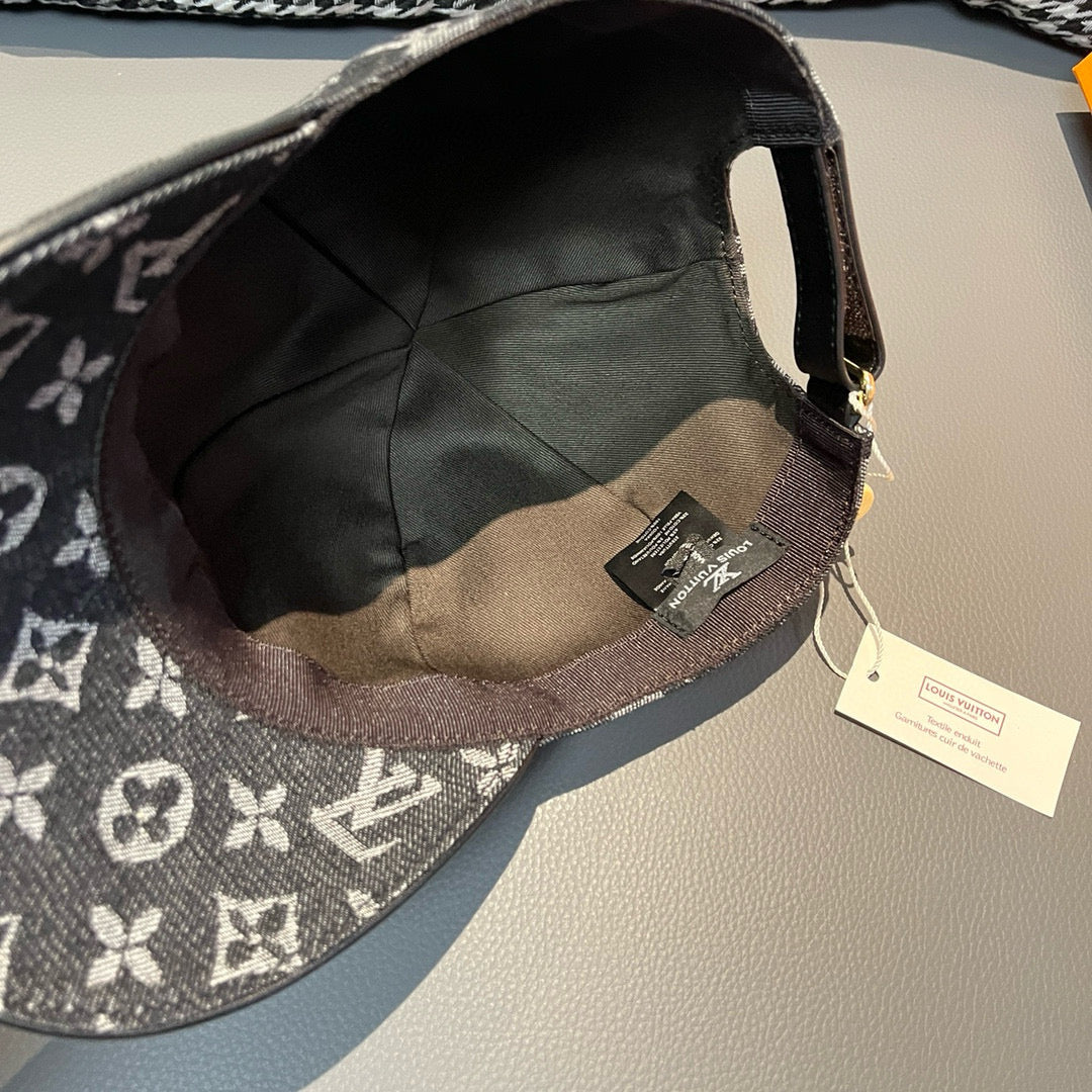 LuxluxHouse Best Quality Caps Louis Vuitton
