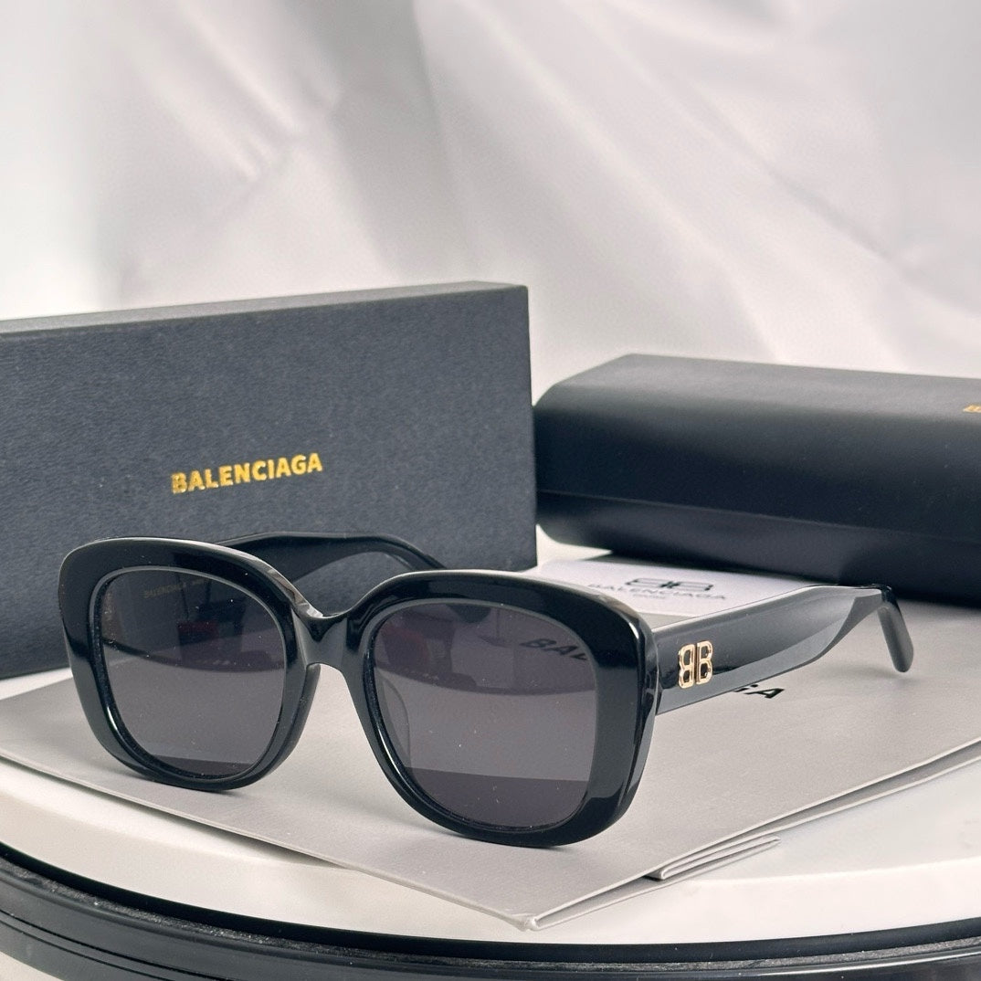 LuxluxHouse Best Quality Glasses Balenciaga