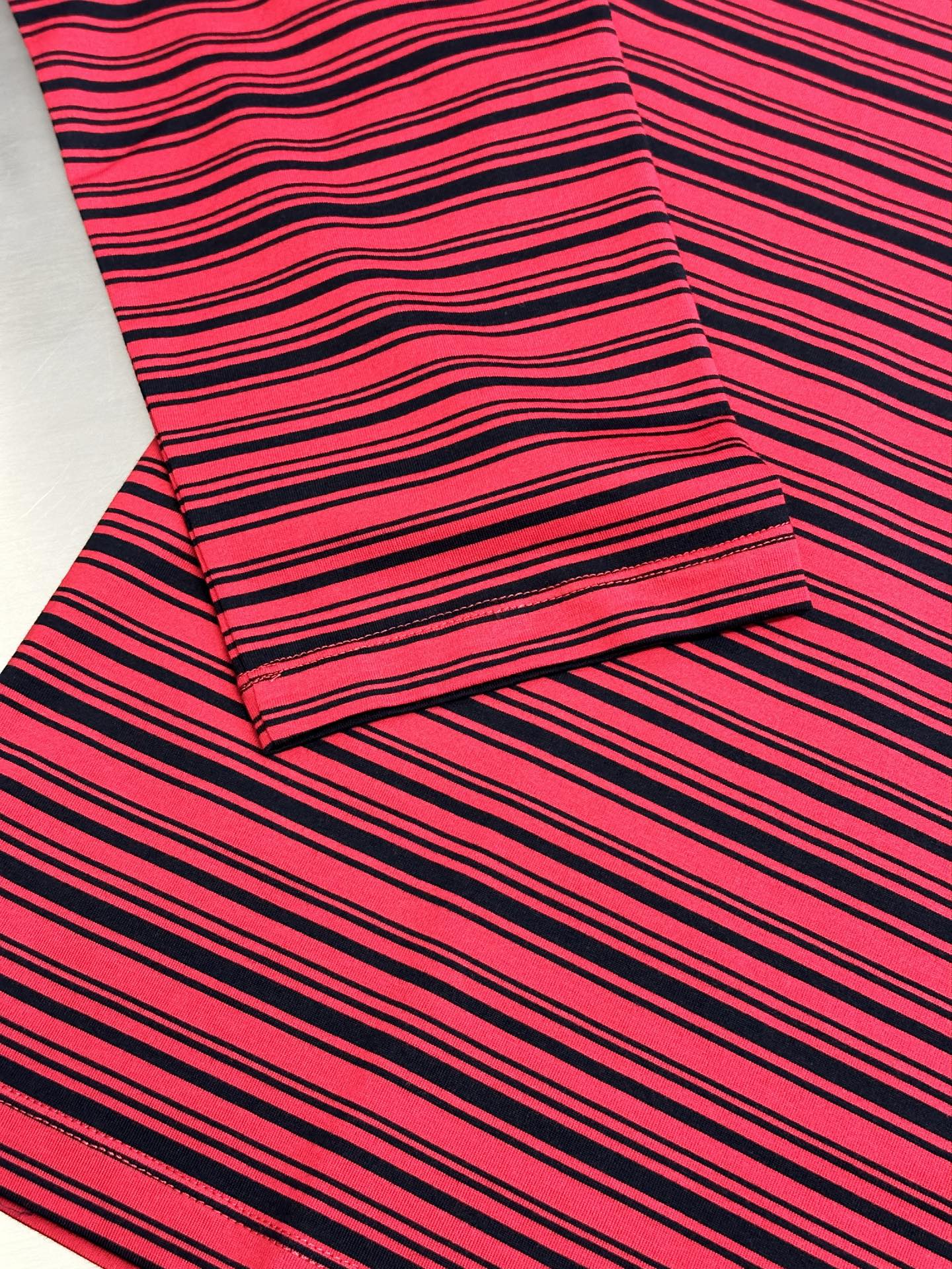 LuxluxHouse Best Quality Clothes Miu Miu T-shirt