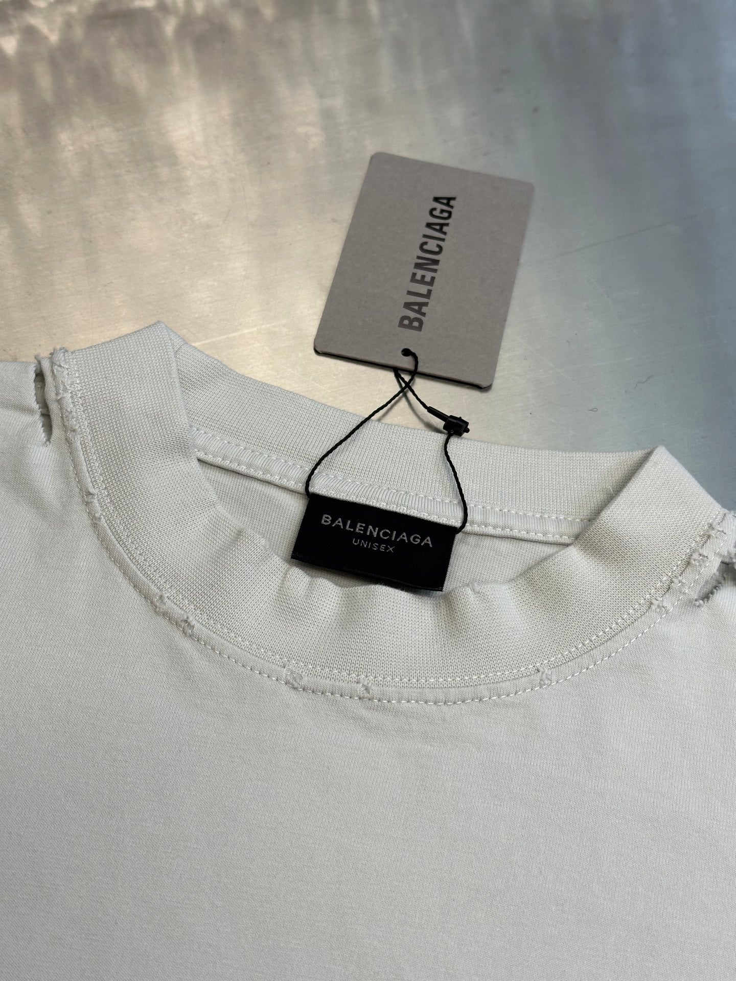 LuxluxHouse Best Quality Clothes Balenciaga T-shirt