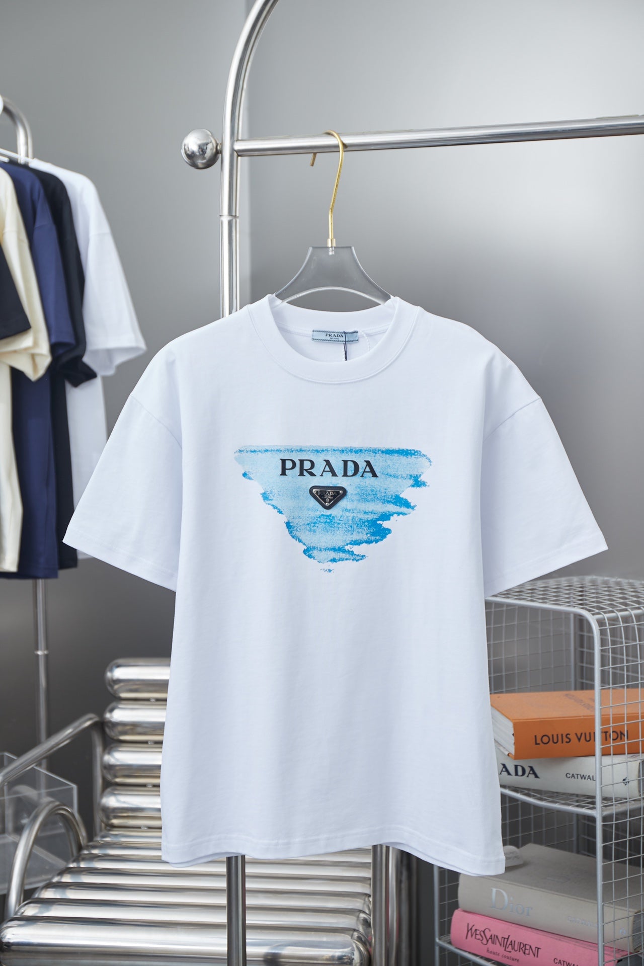LuxluxHouse Best Quality Clothes T-shirt Prada