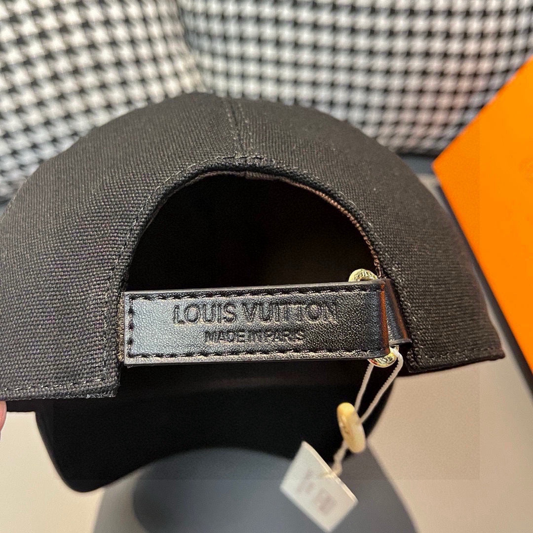 LuxluxHouse Best Quality Caps Louis Vuitton