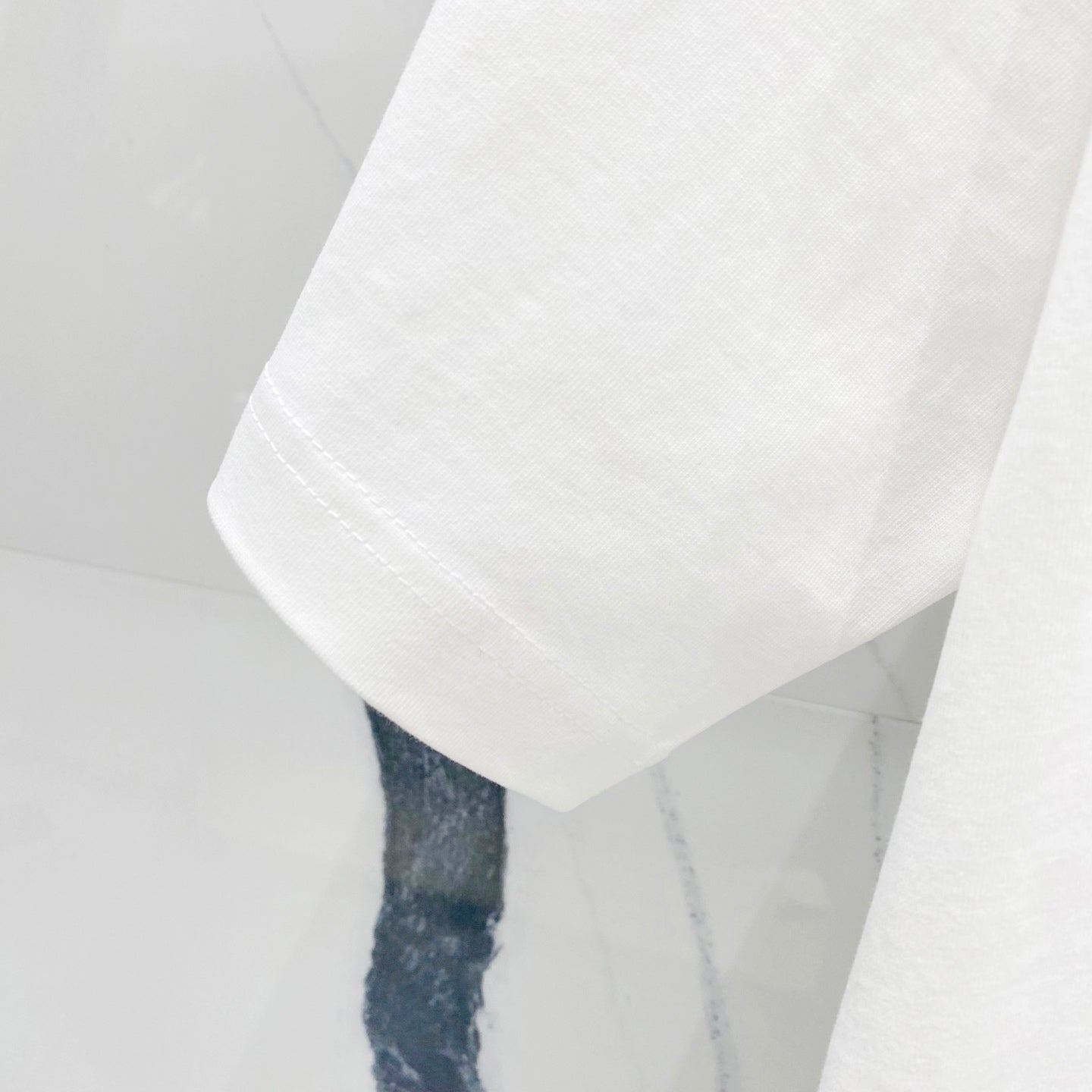 LuxluxHouse Best Quality Clothes T-shirt Dior