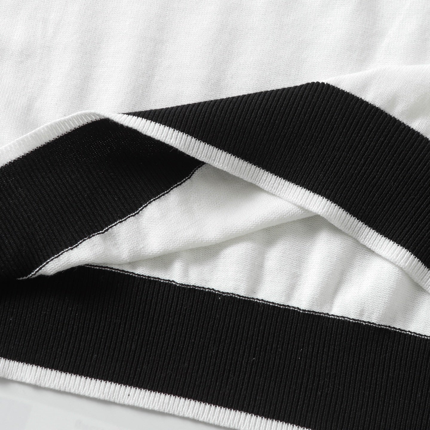 LuxluxHouse Best Quality Clothes T-shirt Prada