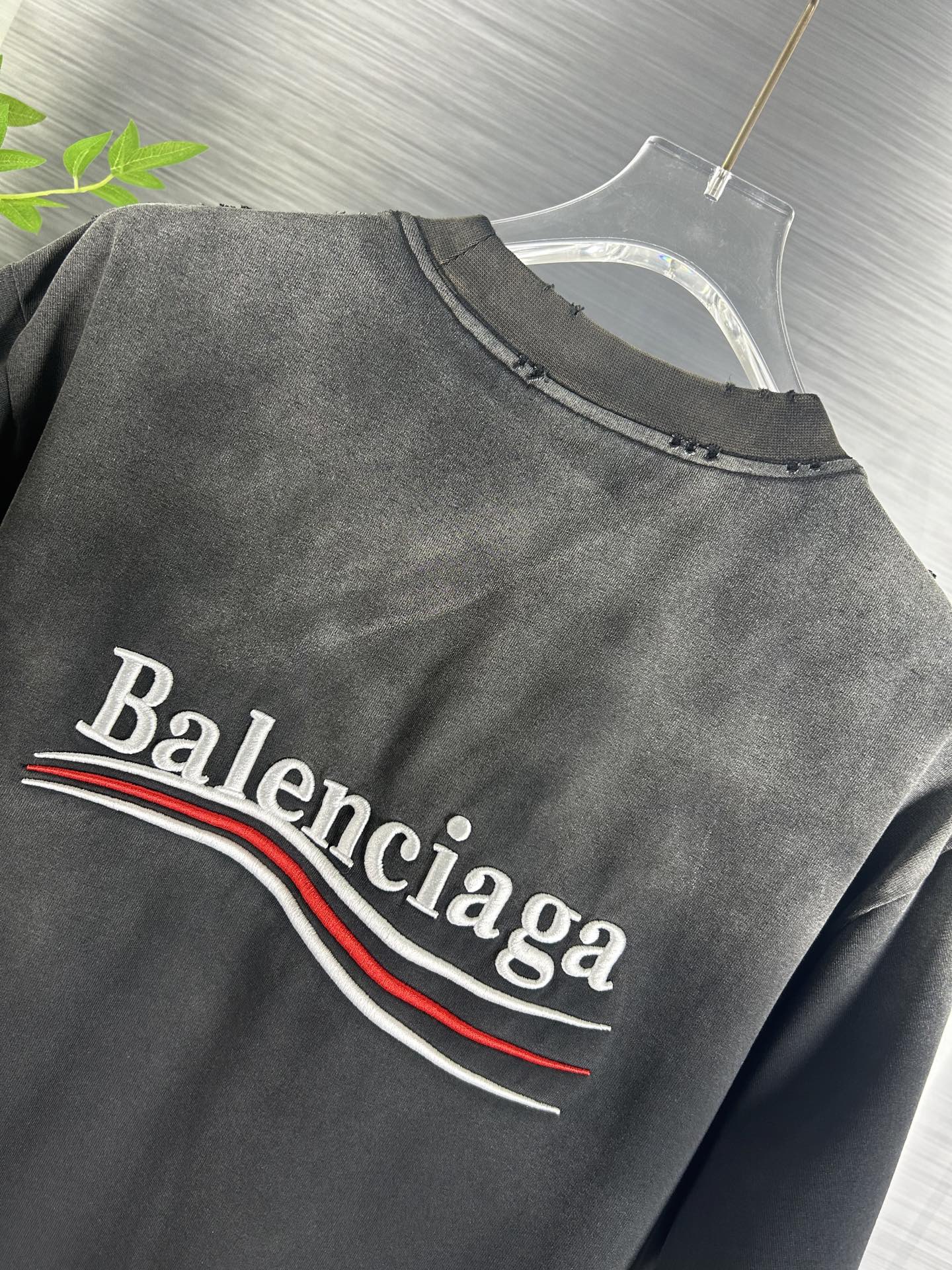 LuxluxHouse Best Quality Clothes Balenciaga T-shirt