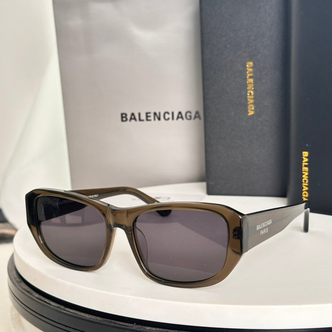 LuxluxHouse Best Quality Balenciaga Glasses