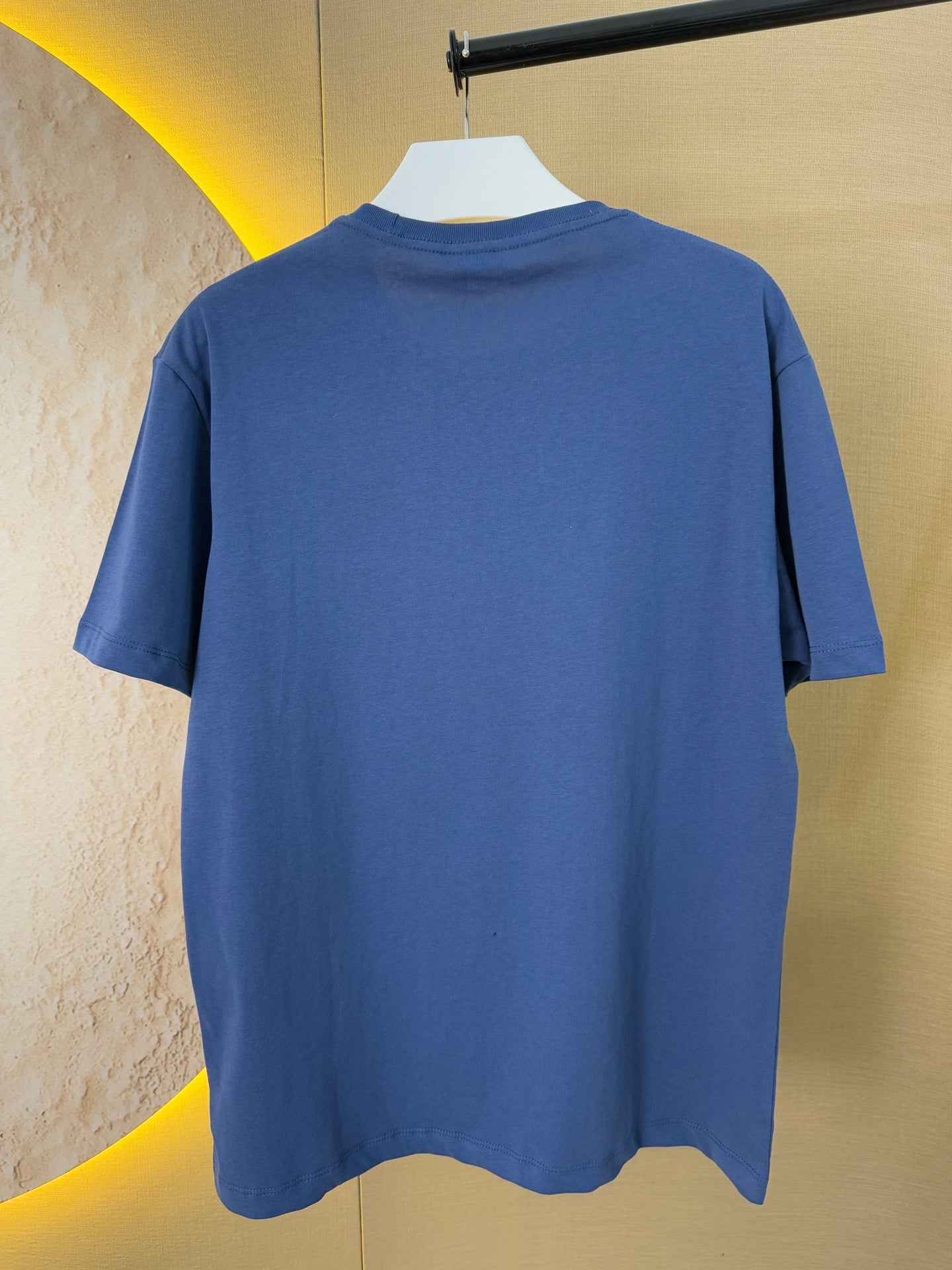 LuxluxHouse Best Quality Clothes T-shirt Loewe