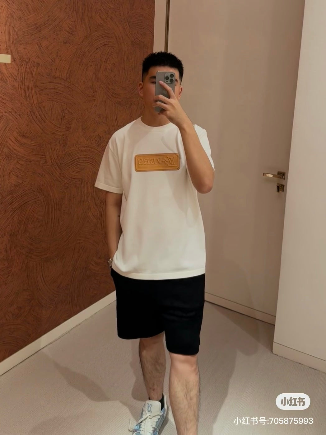 LuxluxHouse Best Quality Clothes T-shirt Louis Vuitton