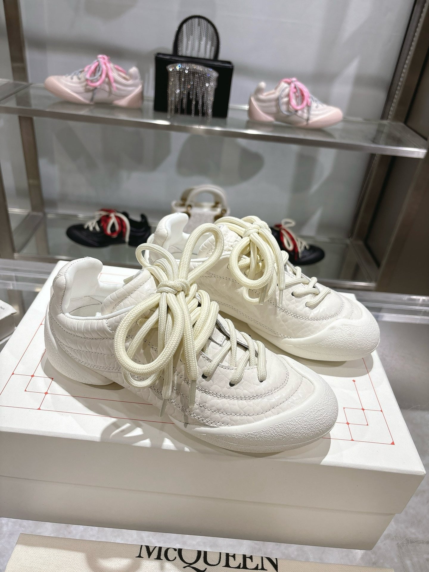 LuxluxHouse Best Quality Shoes Alexander McQueen