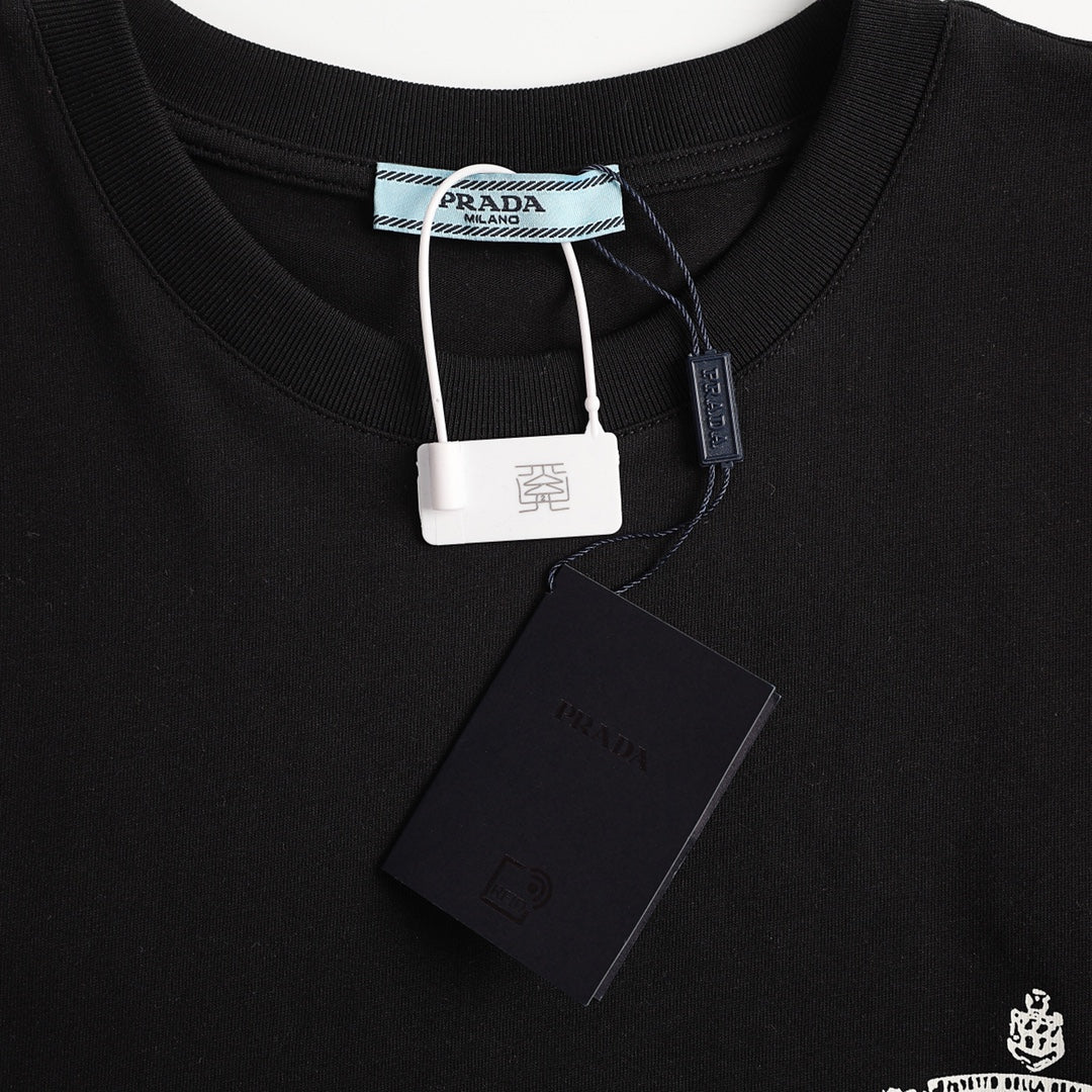 LuxluxHouse Best Quality Clothes T-shirt Prada