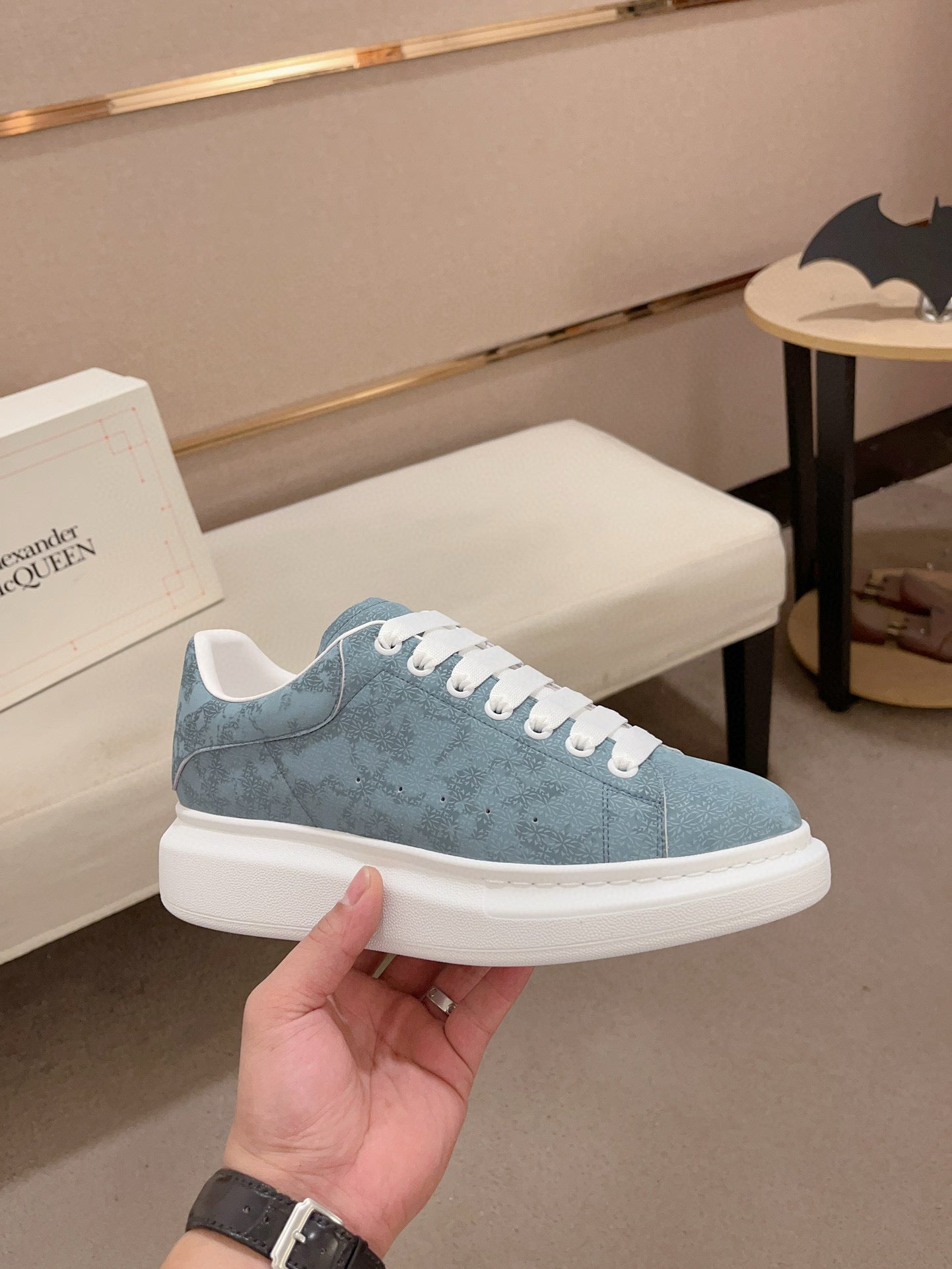 LuxluxHouse Best Quality Shoes Alexander McQueen