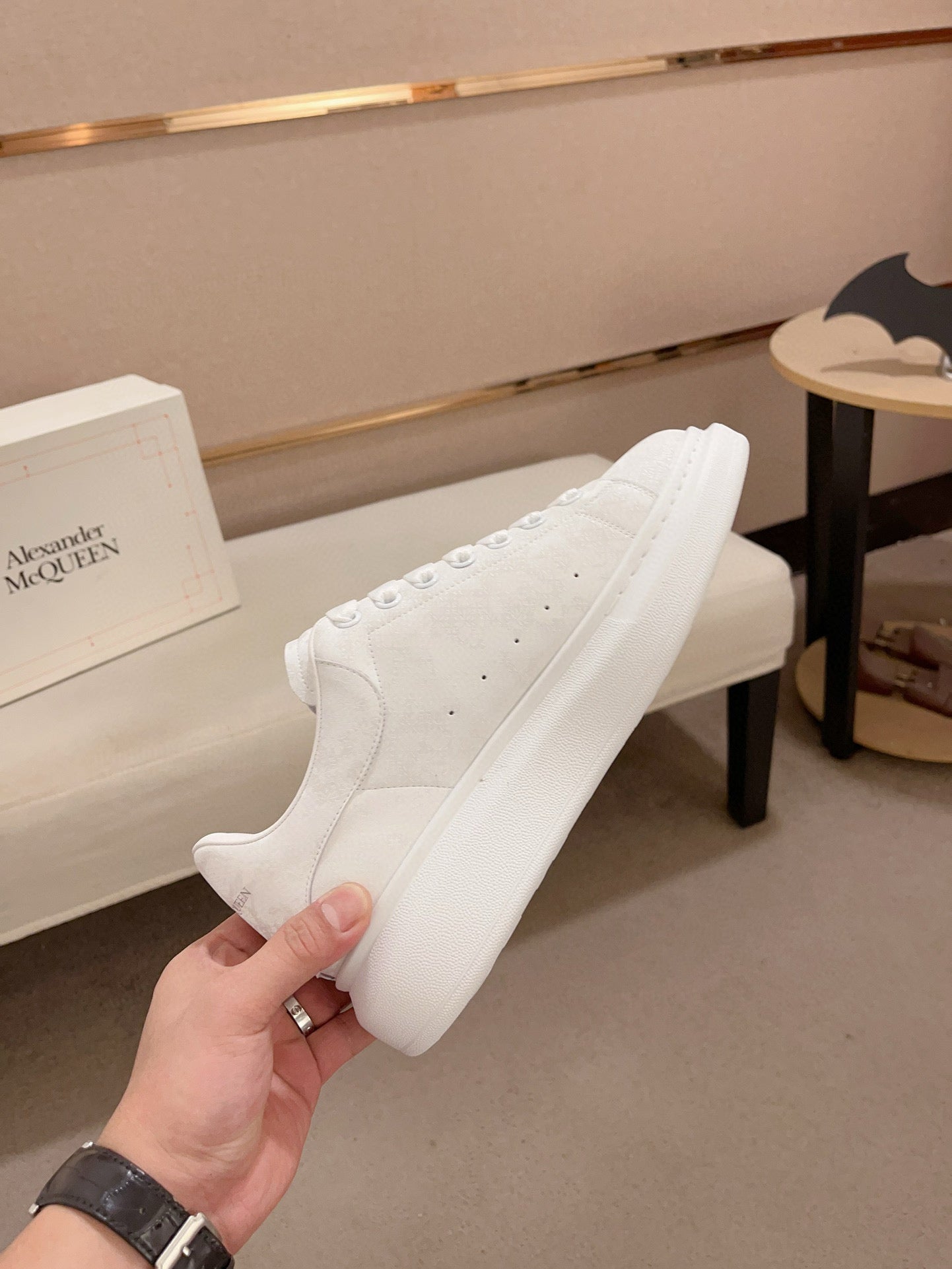 LuxluxHouse Best Quality Shoes Alexander McQueen