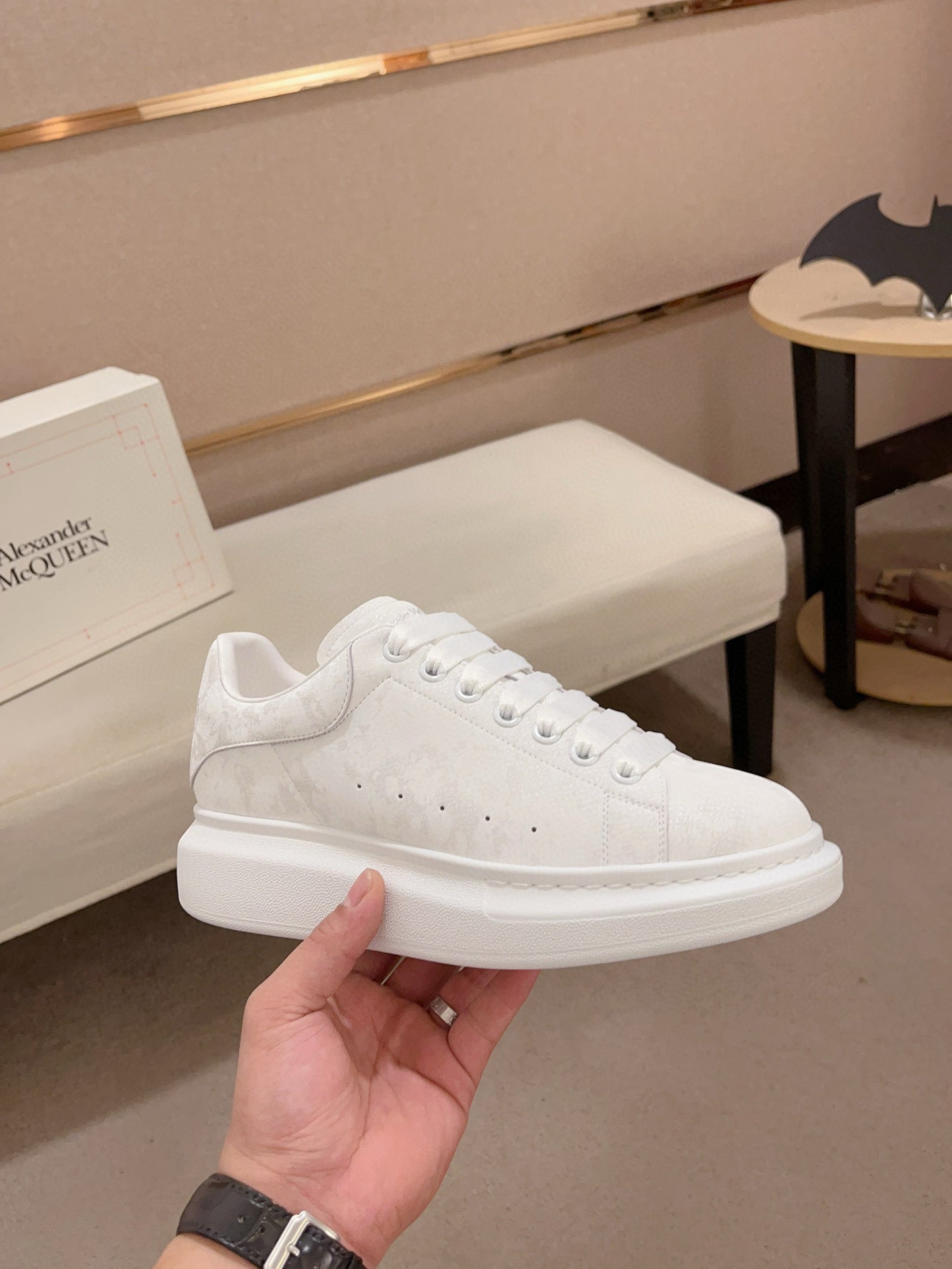 LuxluxHouse Best Quality Shoes Alexander McQueen