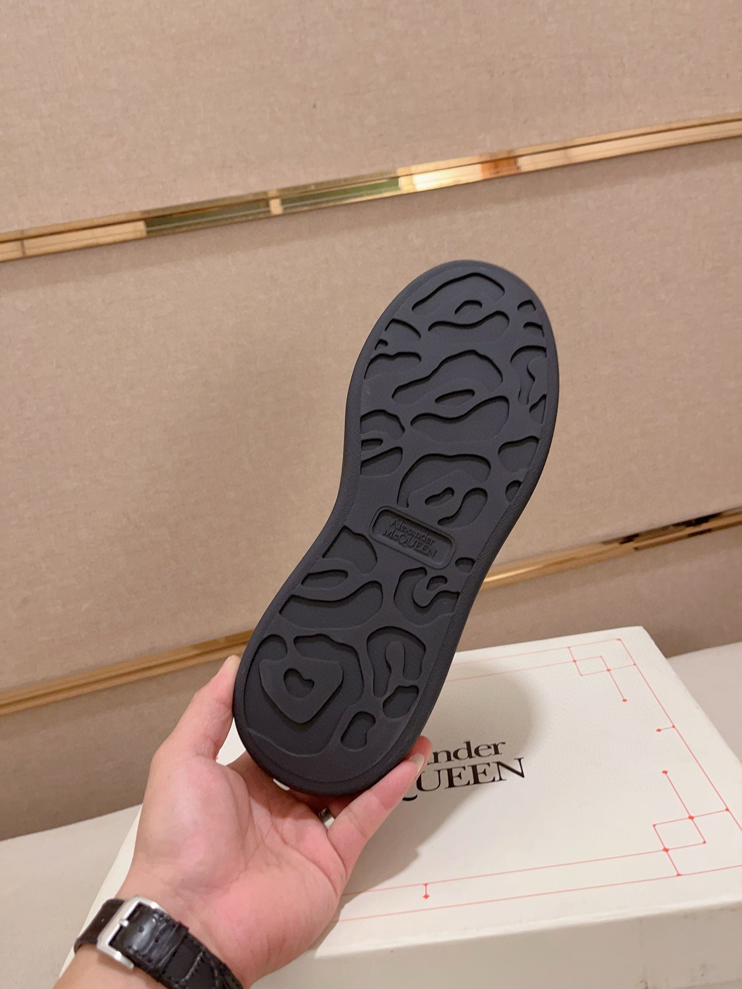 LuxluxHouse Best Quality Shoes Alexander McQueen