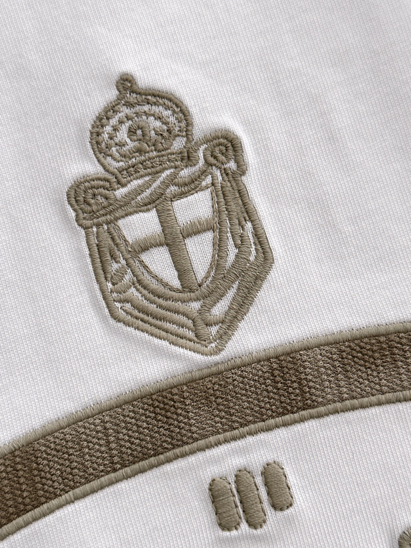 LuxluxHouse Best Quality Clothes T-shirt Prada