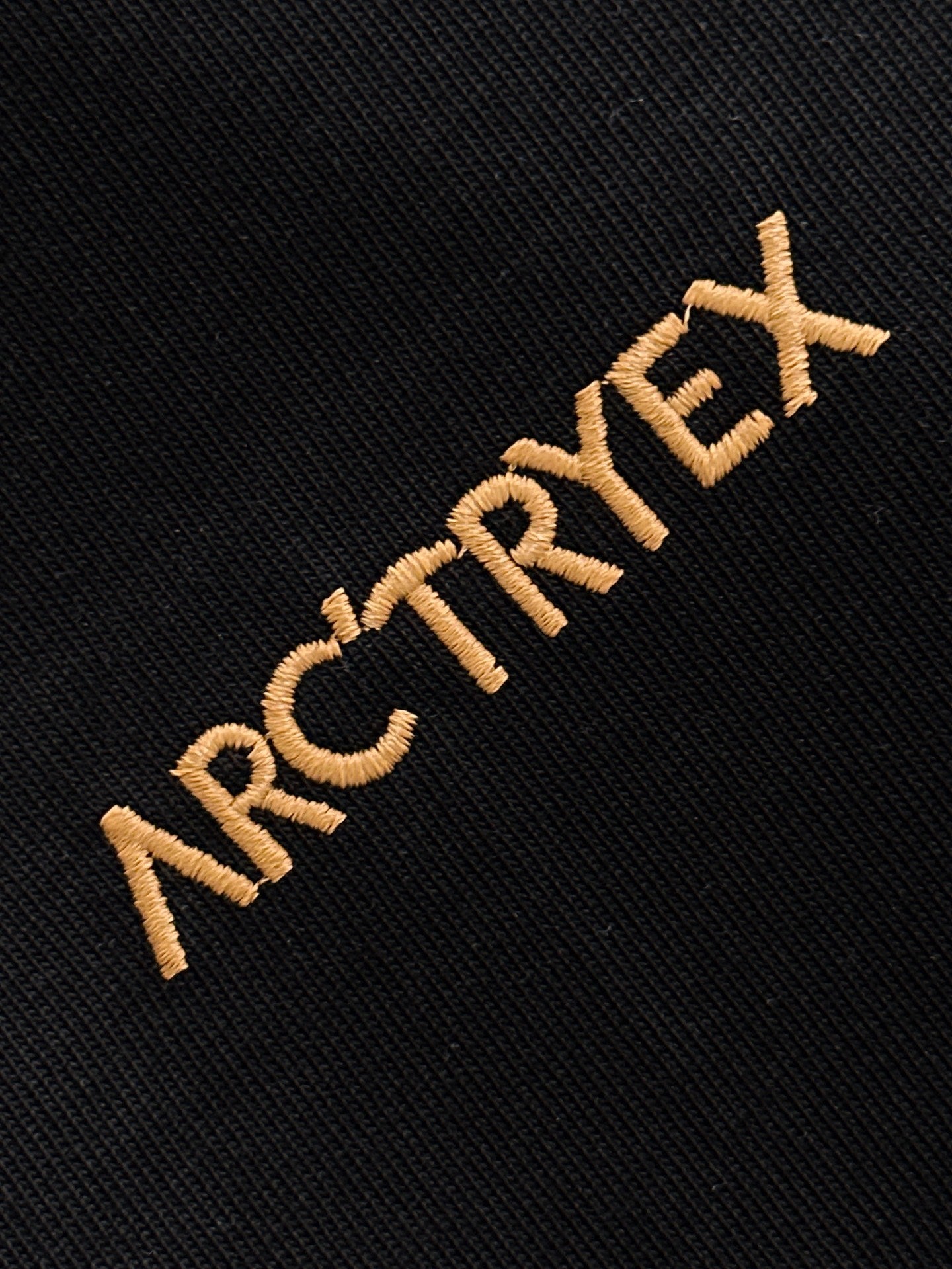 LuxluxHouse Best Quality Clothes T-shirt Arcteryx