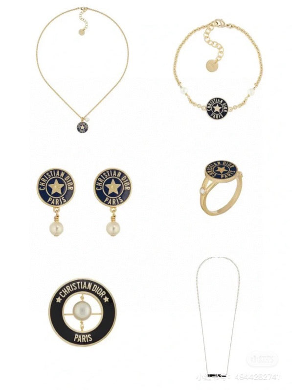 LuxluxHouse Best Quality Accessories Brooch Brooch Dior